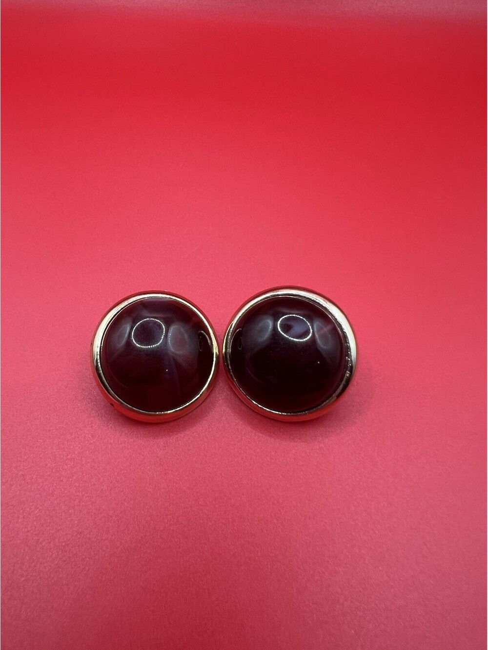 Vintage Silver Tone Round Brownish Black Cabochon Clip On Earrings